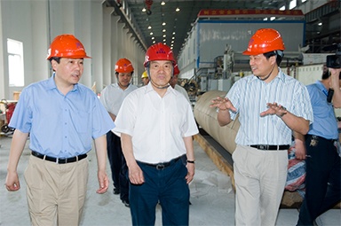 2007年5月25日，時(shí)任全國(guó)政協(xié)常委、經(jīng)濟(jì)委員會(huì)副主任、中國(guó)包裝聯(lián)合會(huì)會(huì)長(zhǎng)石萬(wàn)鵬一行來(lái)公司視察