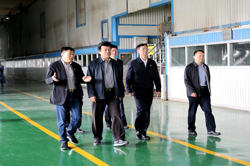2019年5月8日，時(shí)任國(guó)家水利部原總工程師、水利部參咨委副主任委員汪洪蒞臨景興紙業(yè)調(diào)研節(jié)水工作