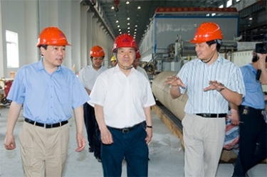 2007年5月25日，時任全國政協(xié)常委、經(jīng)濟委員會副主任、中國包裝聯(lián)合會會長石萬鵬一行來公司視察